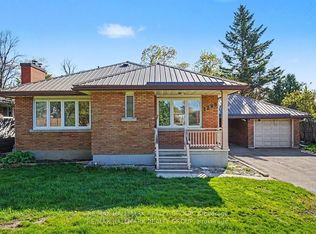 1299 Evans Blvd, Ottawa, ON K1H7T8