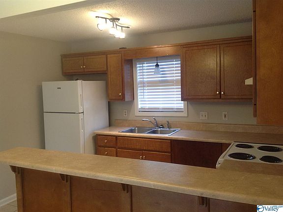 2nd image of 4301 Chalet Cir NW