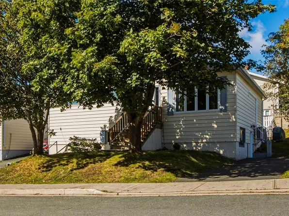 48 Amherst Heights, St. John's, NL A1E3J4