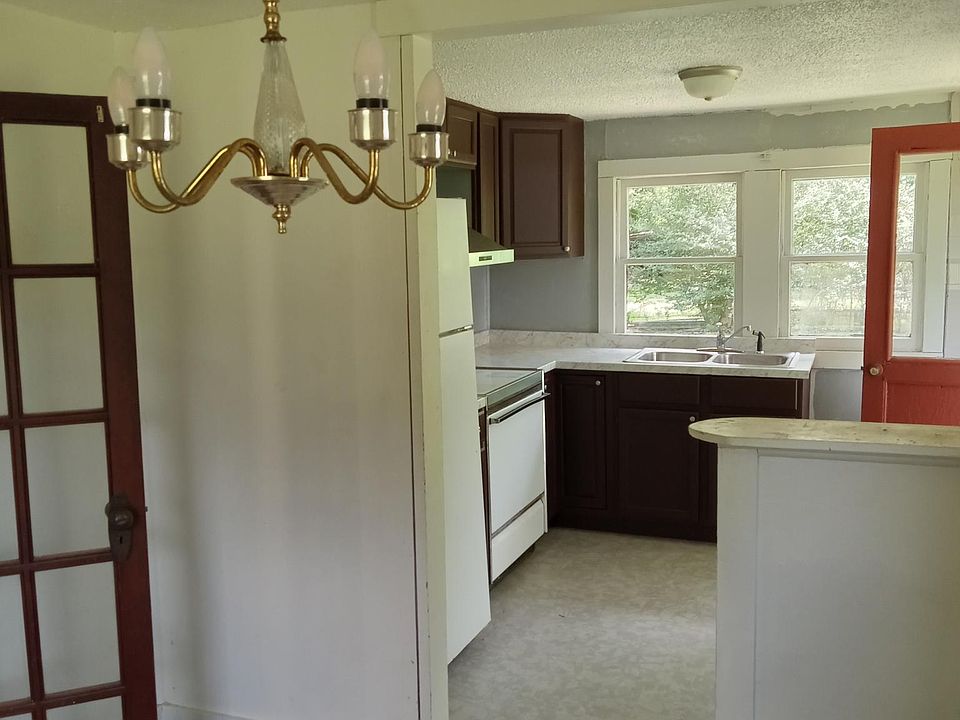 331 Cook St, Marshallville, GA 31057 Zillow