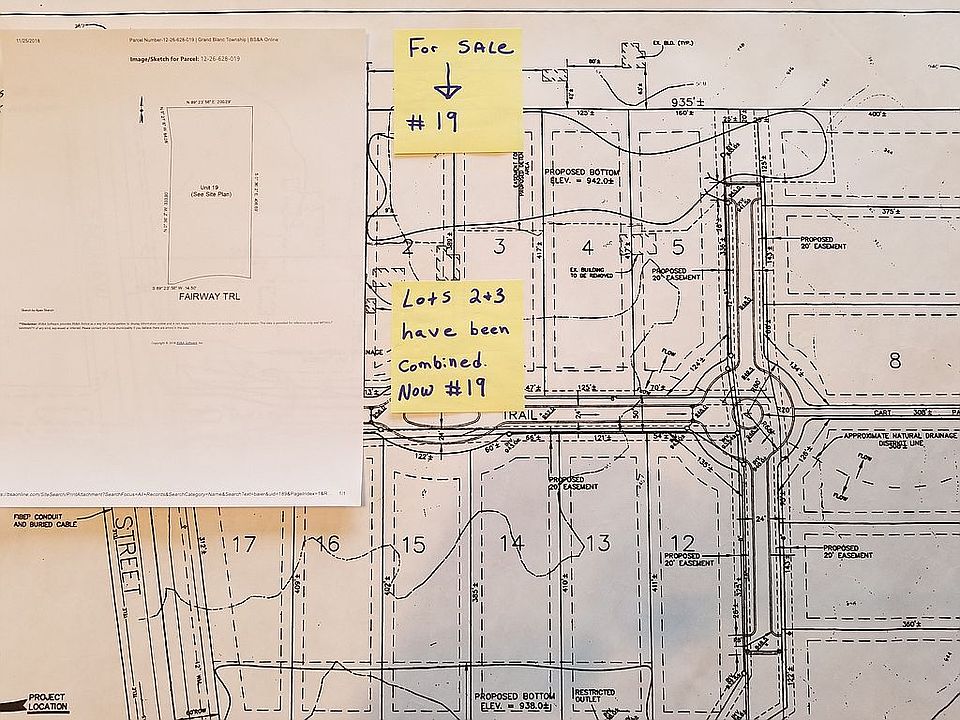 2nd image of Fairway Trl