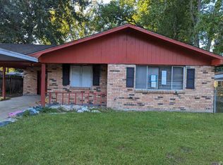 813 E Hamilton St, Gonzales, LA 70737
