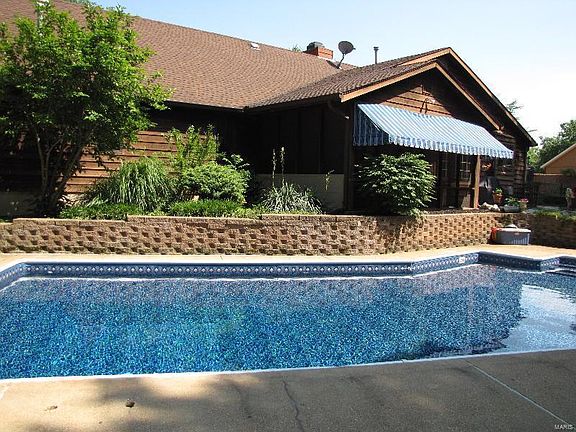 2nd image of 3673 Gwenmill Dr