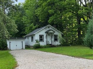 55 E Pine St, Jefferson, OH 44047