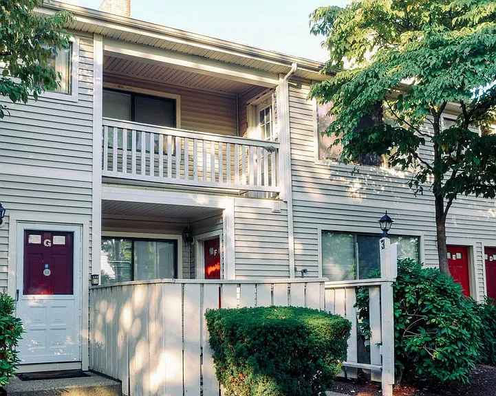 471 Whalley Ave #F — Photo 8
