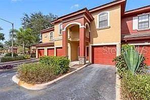 1 bed, 1.0 bath, 830 sqft, $1,695 — Photo 1