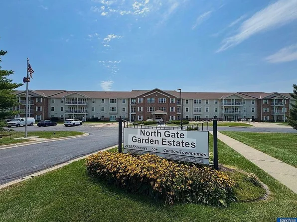 2425 Folkways Blvd APT 136, Lincoln, NE 68521