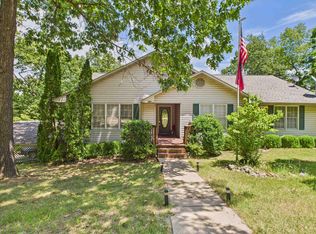 213 Nubbin Ridge Trl, Lakeview, AR 72642
