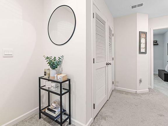 5th image of 2684 Paxton Pl