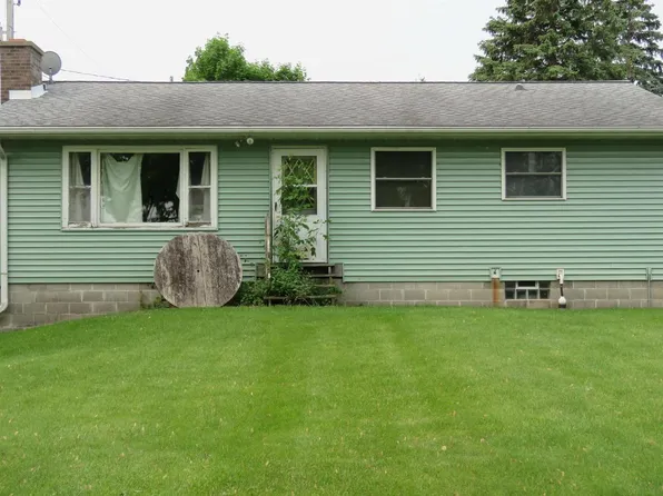 N10380 Howard Drive, Fox Lake, WI 53933