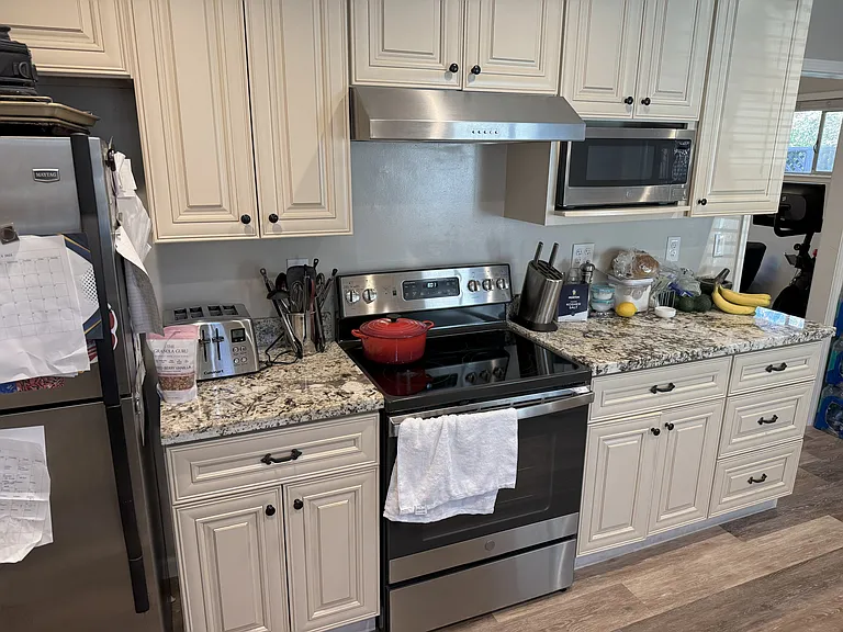1216 Mayette Ave — Photo 12