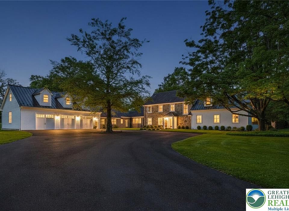 1st image of 1803 Apple Tree Ln