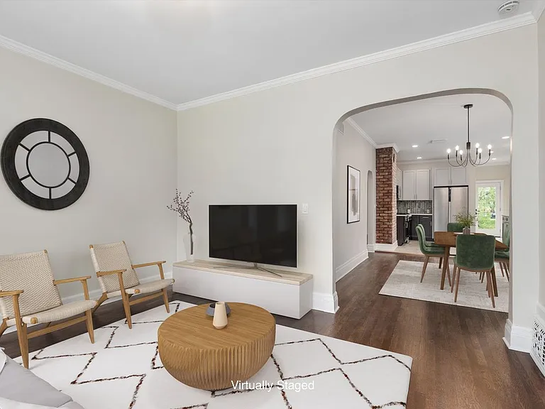 719 Gladstone Ave — Photo 3