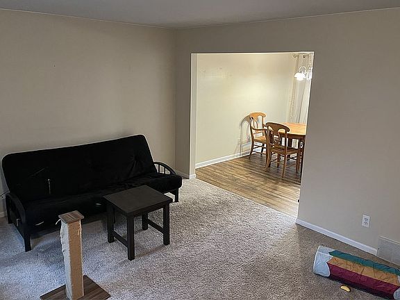 2nd image of 18433 Jamestown Cir #433
