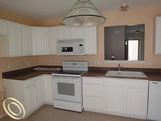 2nd image of 8870 Hardwood Dr