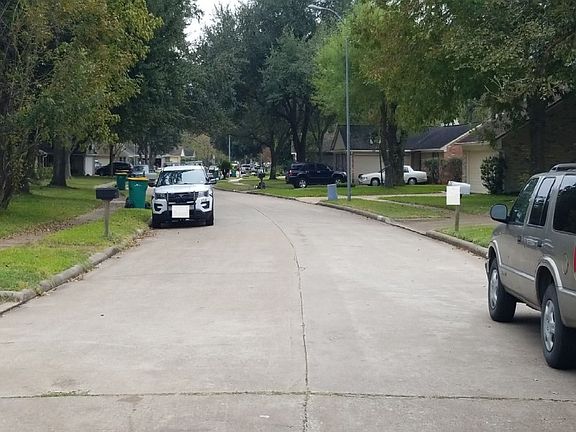 5th image of 2328 Colleen Dr