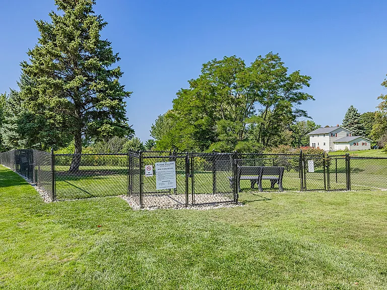 610 Young Rd — Photo 10