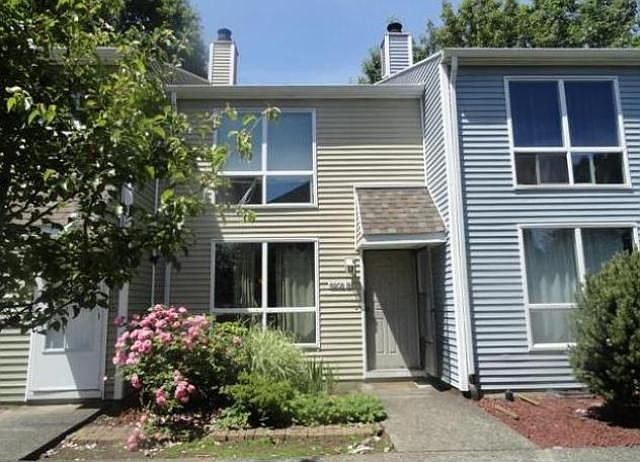 1st image of 6908 NE 43rd St APT B