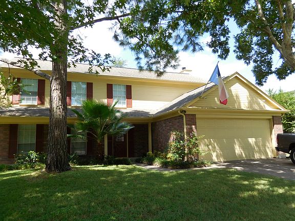 2nd image of 1018 Long Prairie Dr