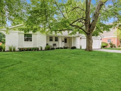 3121 Country Ln, Wilmette, IL, 60091
