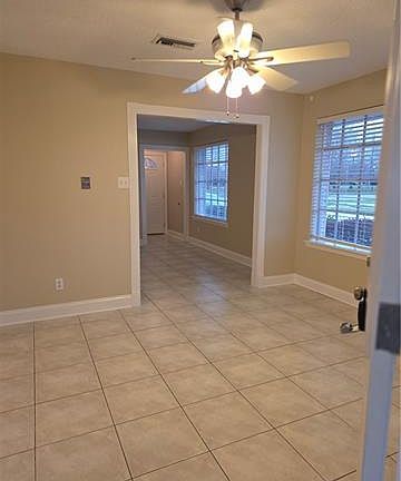 3rd image of 6176 Pontchartrain Blvd