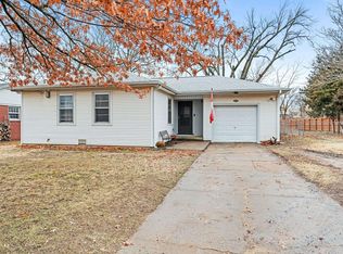 1255 N High St, Wichita, KS 67203