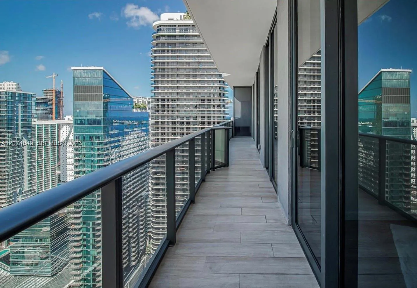 Brickell Heights West Con — Photo 1
