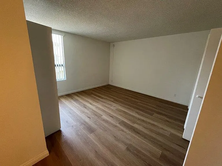 11747 Darlington Ave #204 — Photo 15