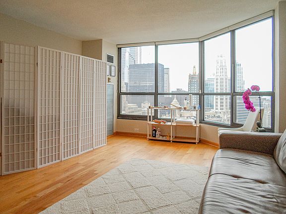 4th image of 405 N Wabash Ave Unit 3508