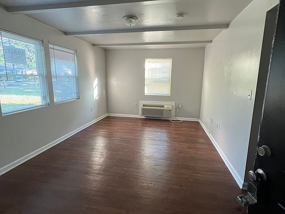2nd image of 201 Chandler Dr APT 9A