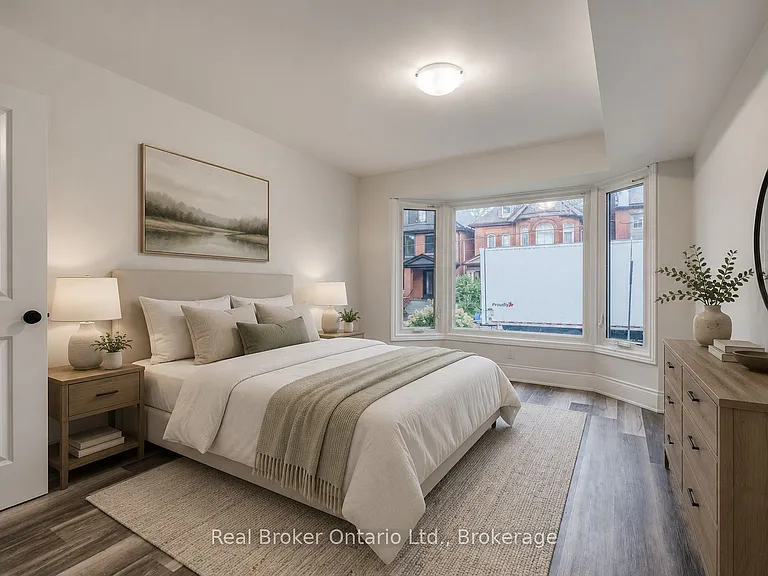 220 Caroline St S #1 — Photo 10