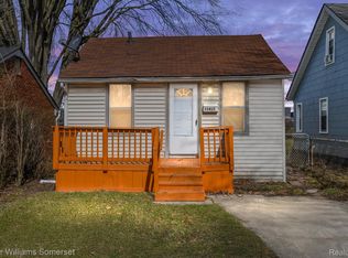 11417 Sherman Ave, Warren, MI 48089