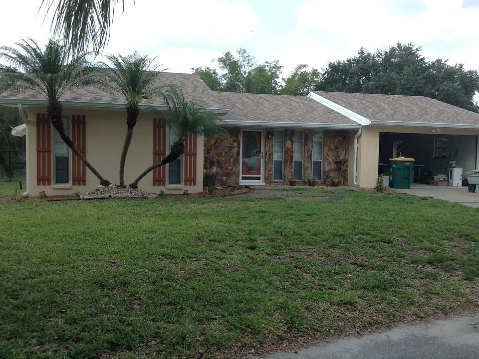 1st image of 100 Edgewater Dr