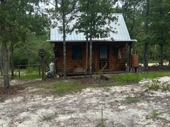 222 Larue Ln, Collins, GA 30421