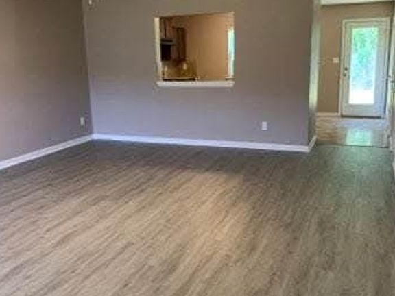 3rd image of 39090 Prairie North Dr