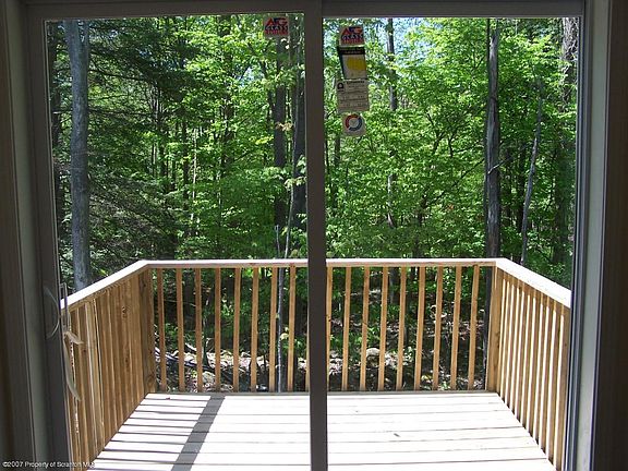 5th image of 1251 Woodview Ter