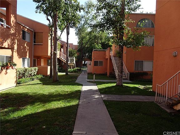 3rd image of 12601 Van Nuys Blvd Unit 229