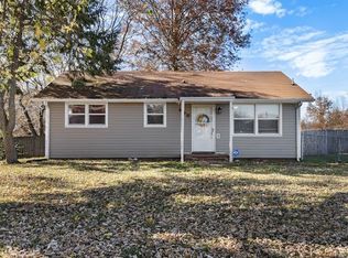 498 Louisiana Ave, Clarksville, TN 37042
