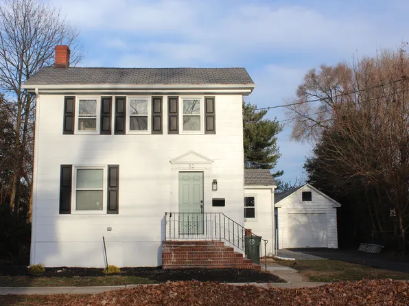 52 State St, Glassboro, NJ 08028