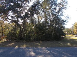 60 W Navarro Pl #12, Dunnellon, FL 34434