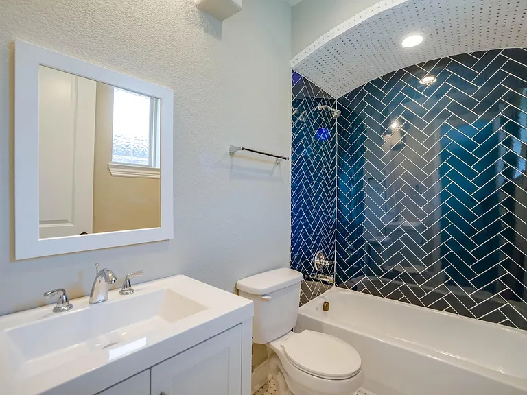 3817 Bowser Ave #B — Photo 19