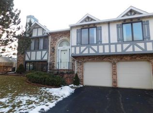 9365 Windsor Pkwy #158, Tinley Park, IL 60487