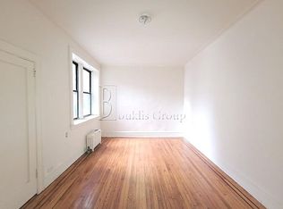 28-08 35th Ave #1, Astoria, NY 11106
