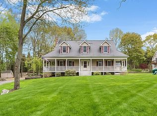 14 Bare Hill Rd, Groveland, MA 01834