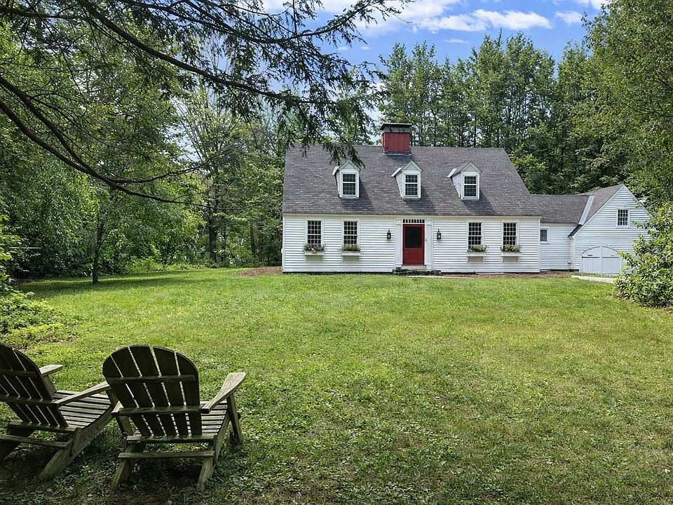 11 Strawberry Hill, Brattleboro, VT 05301 | Zillow