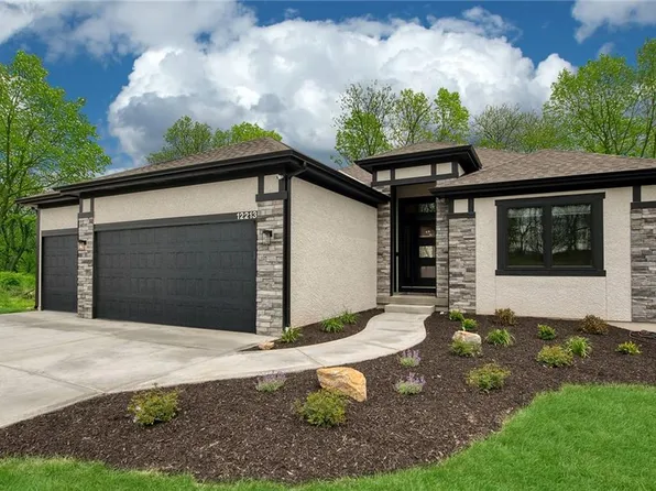 12213 N Virginia Ave, Kansas City, MO 64165