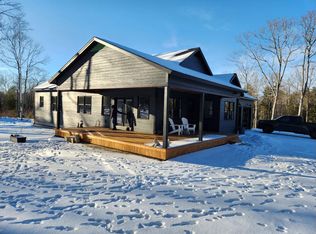 47 Paradise Ln, Arundel, ME 04046