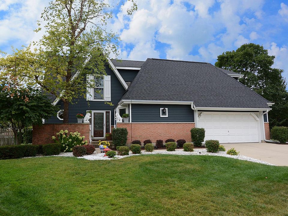 1st image of 338 Kensington Ct