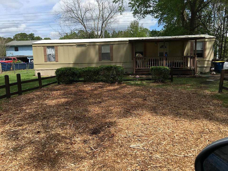 2nd image of 1055 Noah Rd