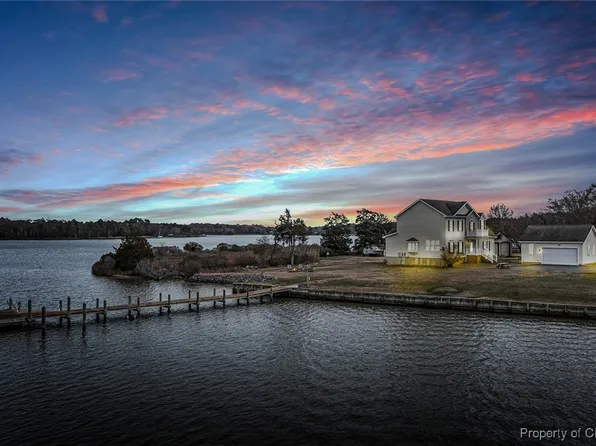 368 Hale Dr, Lancaster, VA 22503